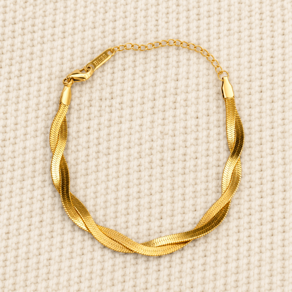 Daica Bracelet