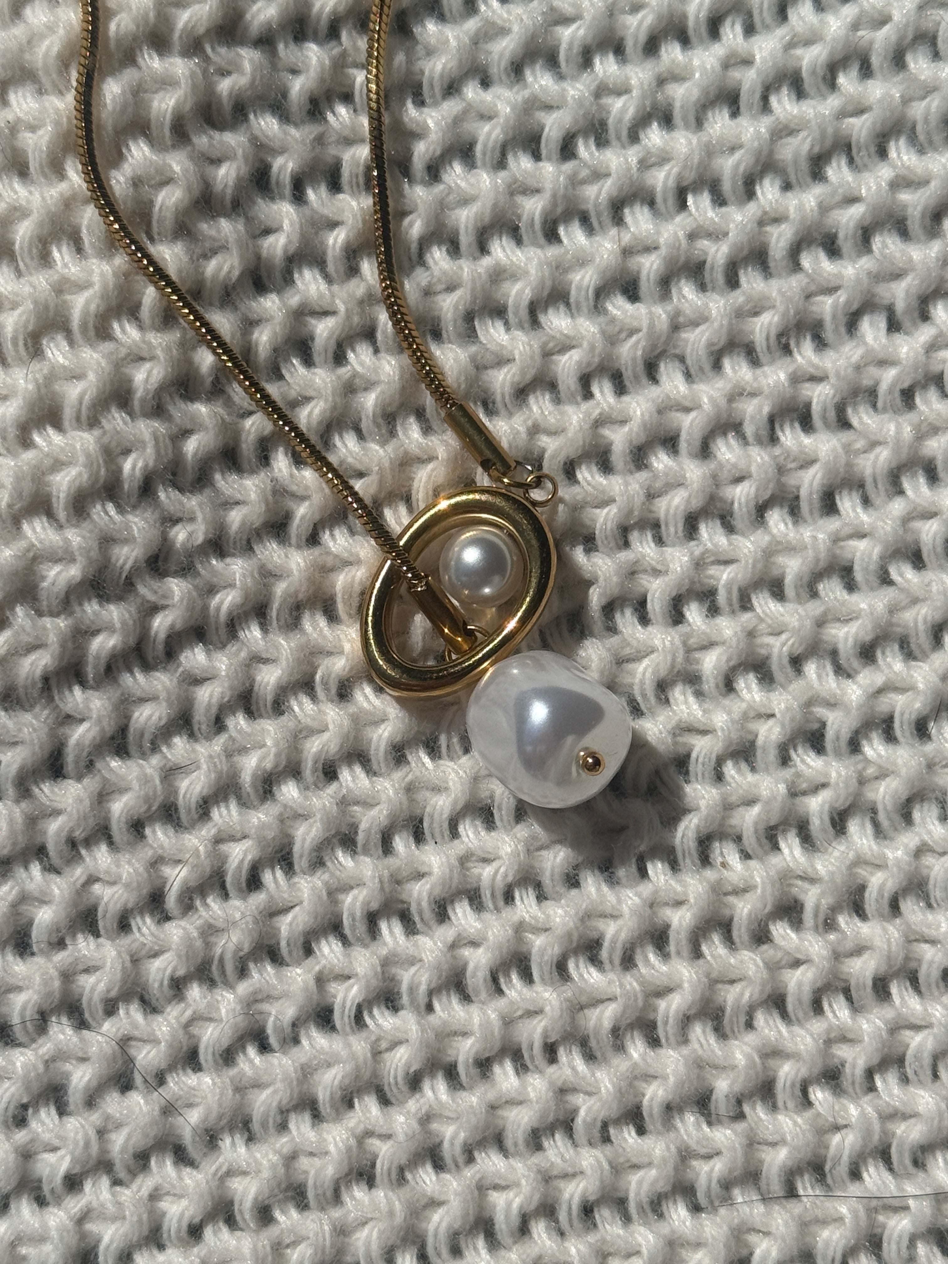 Perasa Necklace