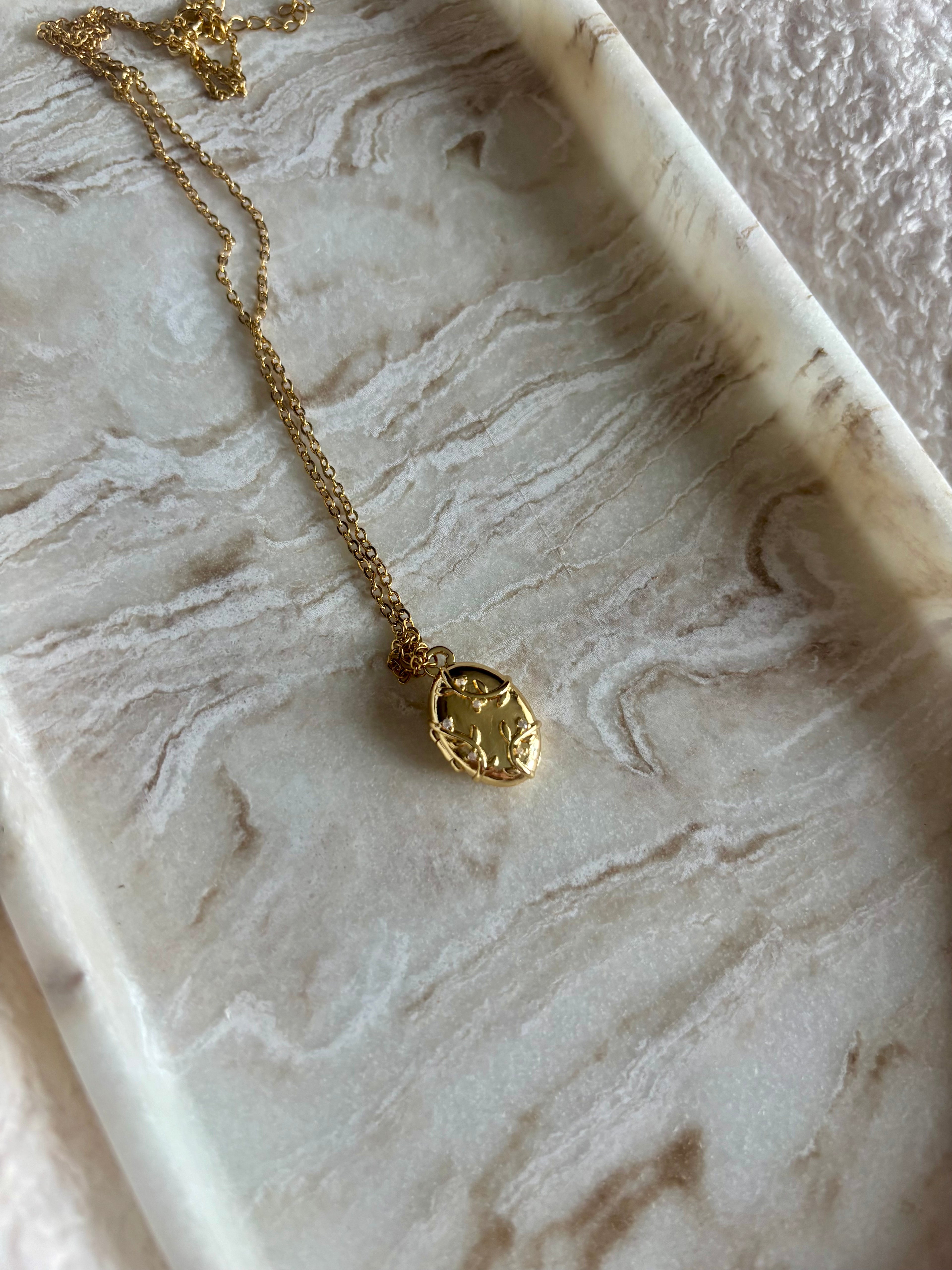 Ligra Necklace